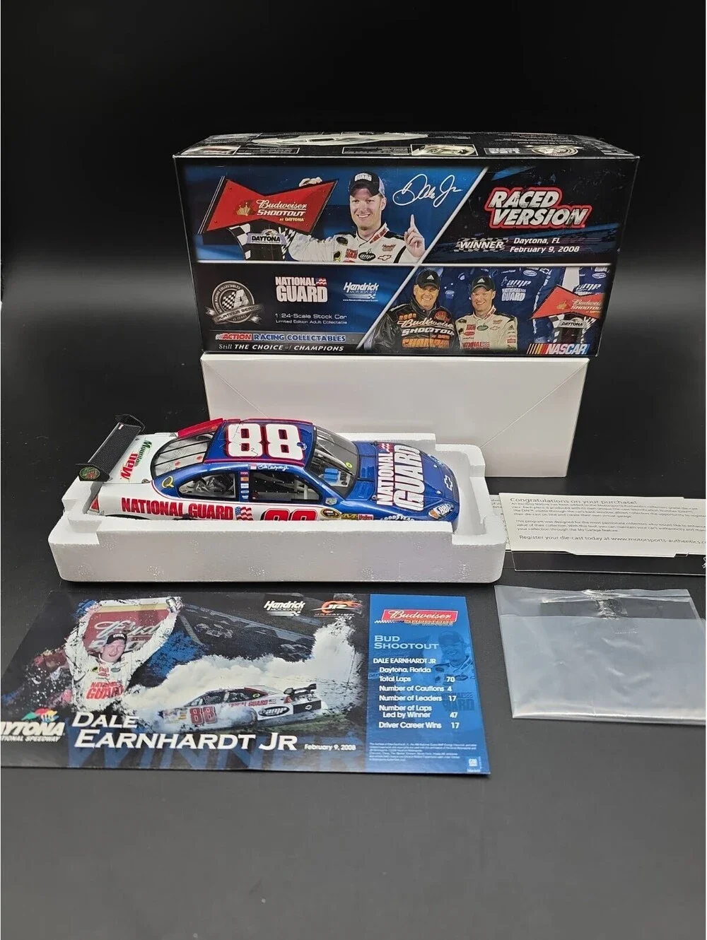 DALE EARNHARDT JR 2008 NATIONAL GUARD SHOOTOUT  WIN  1/24 GM DEALER VERSION